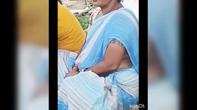 Bhabhi navel bending