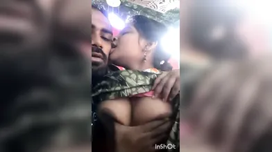 BANGLADESHI HORNY COUPLE FULL ENJOYING IN RESTAURANT