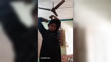 Tamil beautiful aunty 2