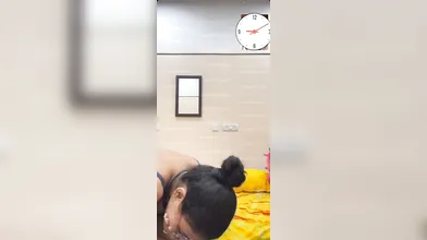 Girlfriend ass showing