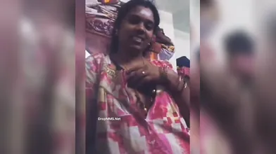 Tamil homely perfect wife abi nude boobs on video call