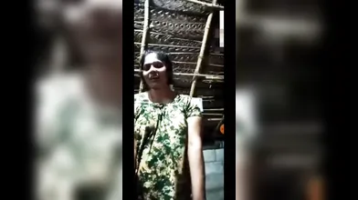 Tamil shy village aunty Meena show her boobs