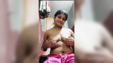South Indian cute girl nireeksha boobs showing video xxx