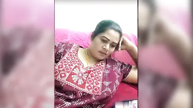 Hottest Tamil Bautyful Wife With Sexy Nighty Clear Audio