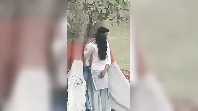 Viral Tamil College Lover Outdoor Romance Secretly Recorded
