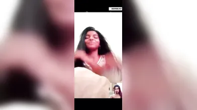 Cute Tamil girl show