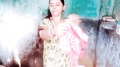 Mili Singha Bathing -Youtuber