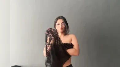 Curvy Molly – Transparent At :30