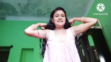 Rasili Bhabi Bed Cleaning
