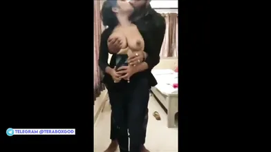 Noida Baddie Steamy Mirror Makeout Session Telegram @PremiumX55