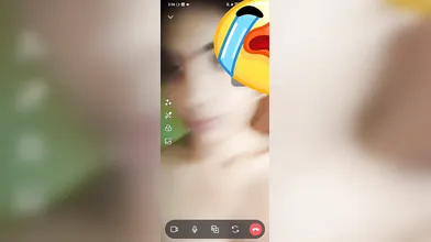 Slim girl nude video