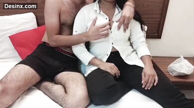 Huge boobs wife likes giving HANDJOB Tg_Luxpremium69