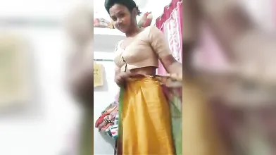 Young Sexy Bhabhi Striping Saree And Showing Boobs Pussy Nude