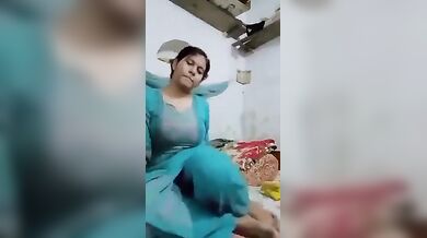 Village Girl Solo