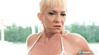 62 Year Old Jean Lo's Naked Tits And Fingered Pussy Show