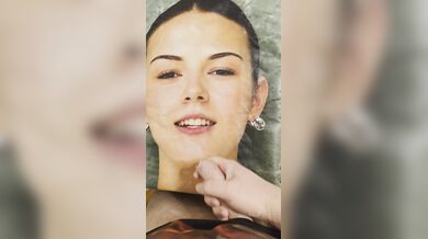 Cumshot tribut on hot printed girl