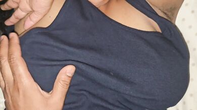 Tamil wife boobs press and masturbating