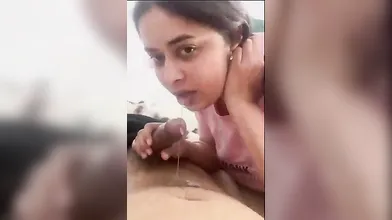 “Dono Haath Se Gaand Kholo Apni” – Corporate Wife Is Official Cum Bucket Of The