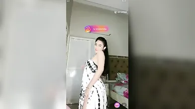 Mama Muda Joget Asik