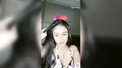 Mama Muda Joget Asik