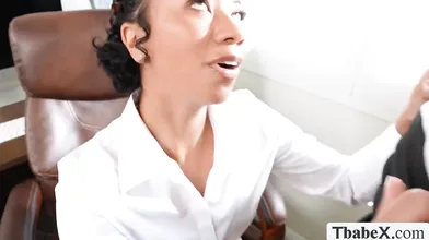 Ebony office staff fucked by skinny TS boss