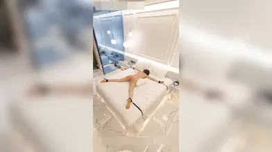 Dami_daa Whipped Punished - 四肢捆绑木棍打屁股调教母狗！！