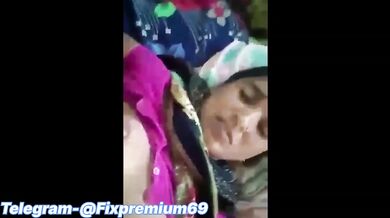 Budhe uncle nai chode apni jawan biwi