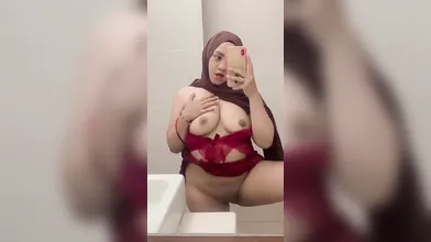 Indonesia Influencer Model - Nicha Syerin / Nicha Ochi - 3