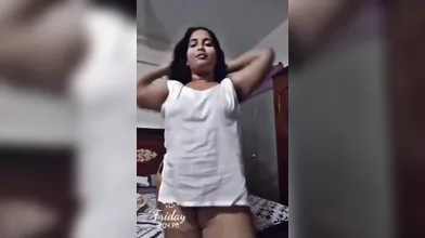 Gouthami reddy manthena removing dress and showing black sexy bra in bedroom vid