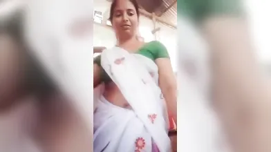Gouthami reddy manthena removing saree blouse showing Nude boobs to husband