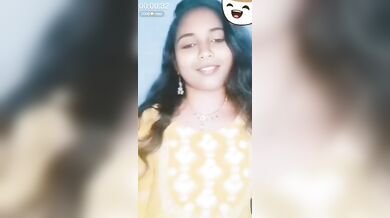 Gouthami reddy manthena showing her nude milky boobs to husband friend in paid video call ???