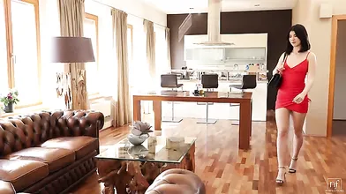 Bottoms Up - S36:E20