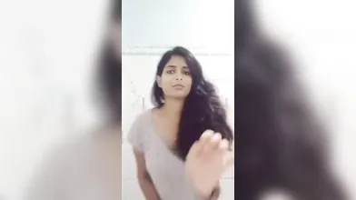 Gouthami reddy manthena removing dress and showing hot sexy bra in bathroom video leaked viral ???