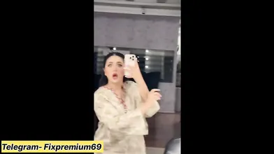 Hot Pakistani Influencer Pink Pussy fucked by Driver Cum on Mouth -