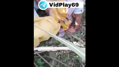 Gaon ki randi outdoor fucking - Threesome desi sexTelegram @VidPlay69