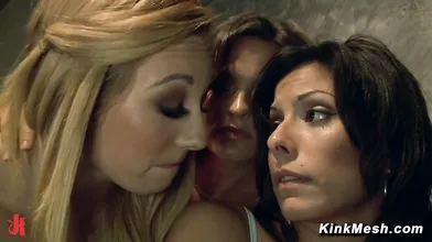 Krissy Lynn Lezdom Fists Emma Haize And Katrina Zova In Anal Gape Stretch