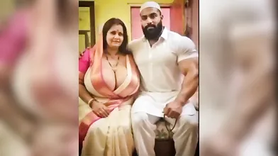 Sonidevirandi vs muslim mard full sexey