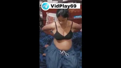 Indian strip tease of Matured ladyTelegram @VidPlay69