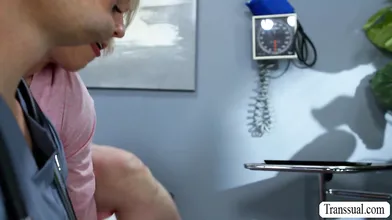 MILF patient caught nurses banging