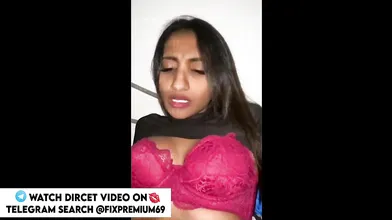 Tamil Dusky Hot Bhabhi Fucking with Ex Lover in Oyo Hotel for