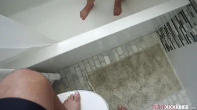 Stepmom promised that she wont tell stepdad I fucked her