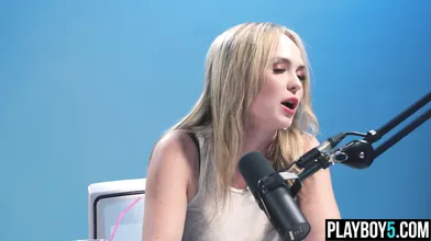 Podcast with Lilly Bell with masturbation to orgasm at the end