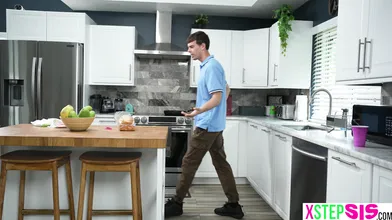 Bratty Russian stepsister is so annoyed with her new stepbrother
