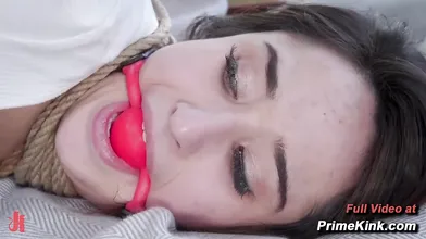 Syren De Mer Isabella Nice Stirling Cooper Milf Bondage Anal Blowjob Threesome