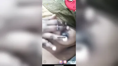 Gouthami reddy manthena Hot in saree removing blouse showing milk out from boobs and Pink pussy fingering video xxx viral in bedroom ???