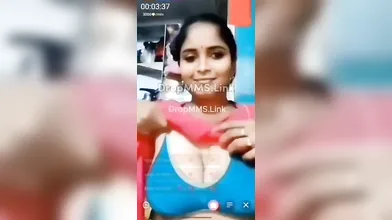 Gouthami reddy manthena sexy figure removing dress & sexy bra showing Big milky boobs with Hot expressions video xxx viral in bedroom ?