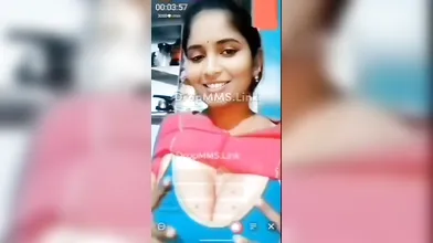 Gouthami reddy manthena sexy figure removing dress & sexy bra showing Big milky boobs with Hot expressions video xxx viral in bedroom ?