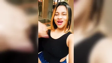 AlejandraFoxyHn in another day as a nightclub hooker