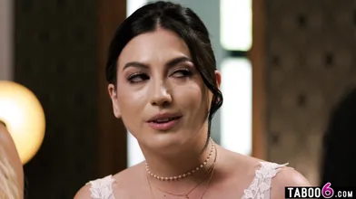 Homophobe officiant doesnt want to marry this lesbian couple