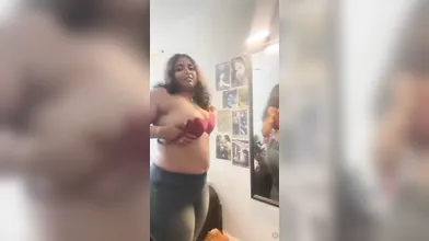 Gouthami reddy manthena removing yellow dress & Red bra showing nude milky boobs in bedroom video xxx viral ???